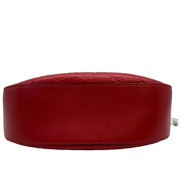 Gucci Red Padlock Guccissima Leather Saddle Bag with Keys & Cloche Guitar Strap - Picture 6 of 7